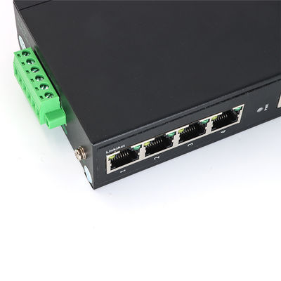 Bon prix Commutateurs Ethernet industriels non gérés 5 ports POE 100Base-TX Montage de rails DIN en ligne